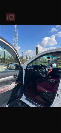 تويوتا هايلوكس